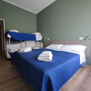2* Hotel Montebello